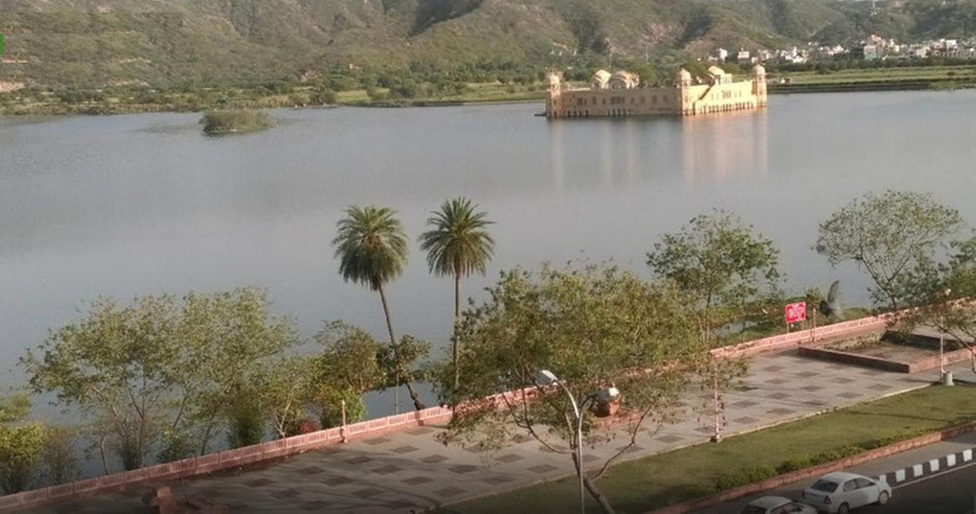 Regenta Central Jal Mahal, Джапур Экстерьер фото